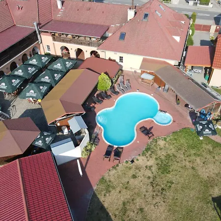 Hotel Aldo Unicov