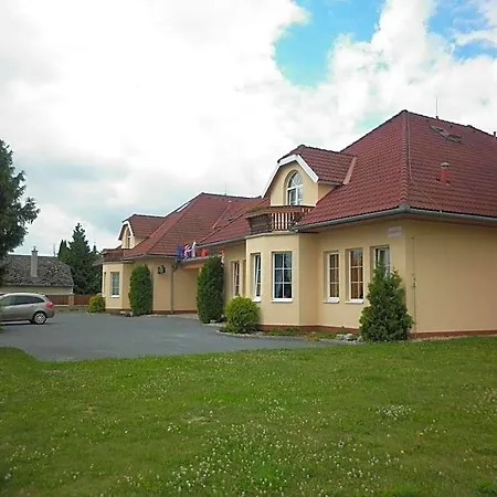 Aldo * Uničov